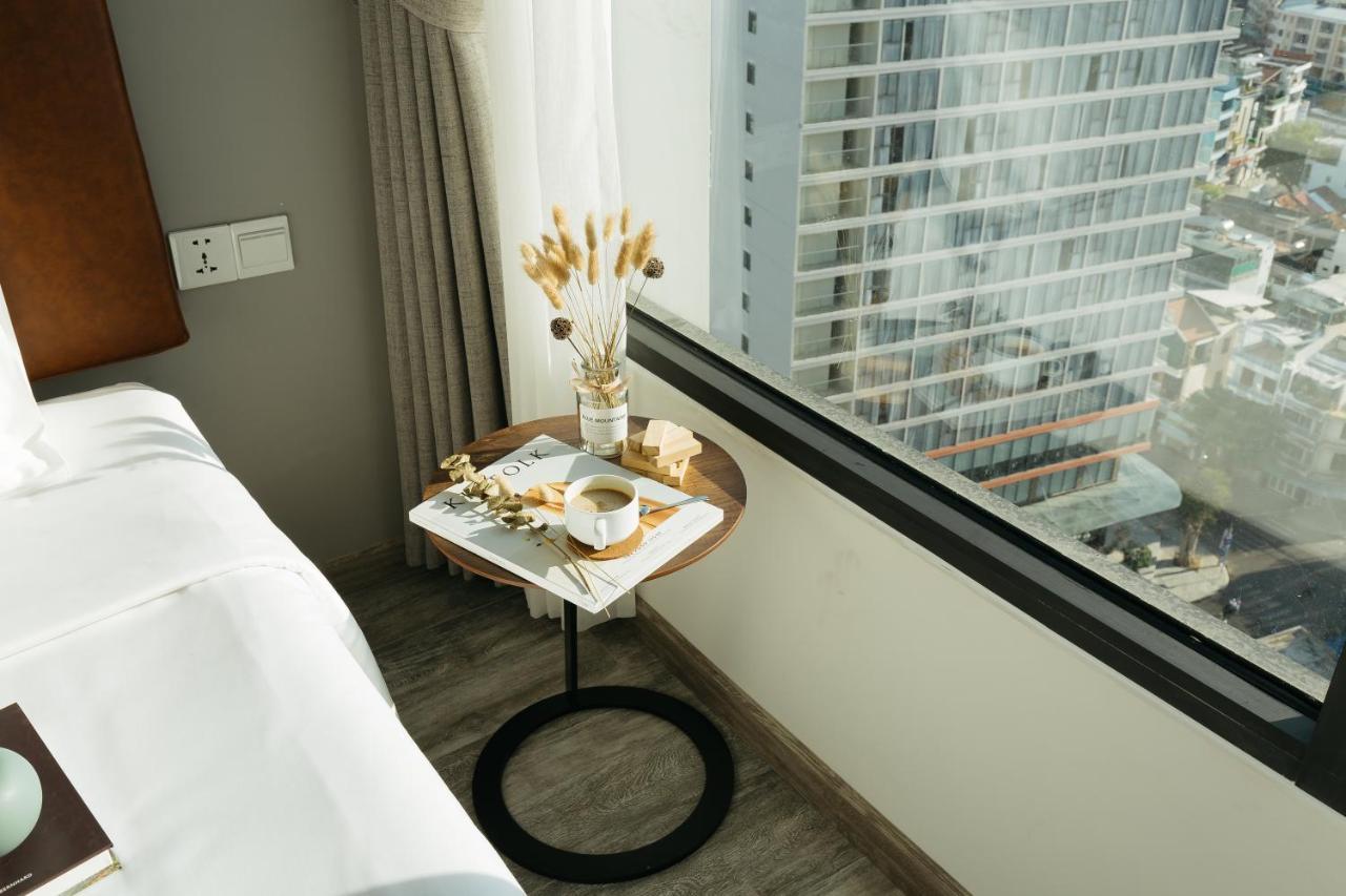 Em Oi Boutique Hotel Нячанг Экстерьер фото
