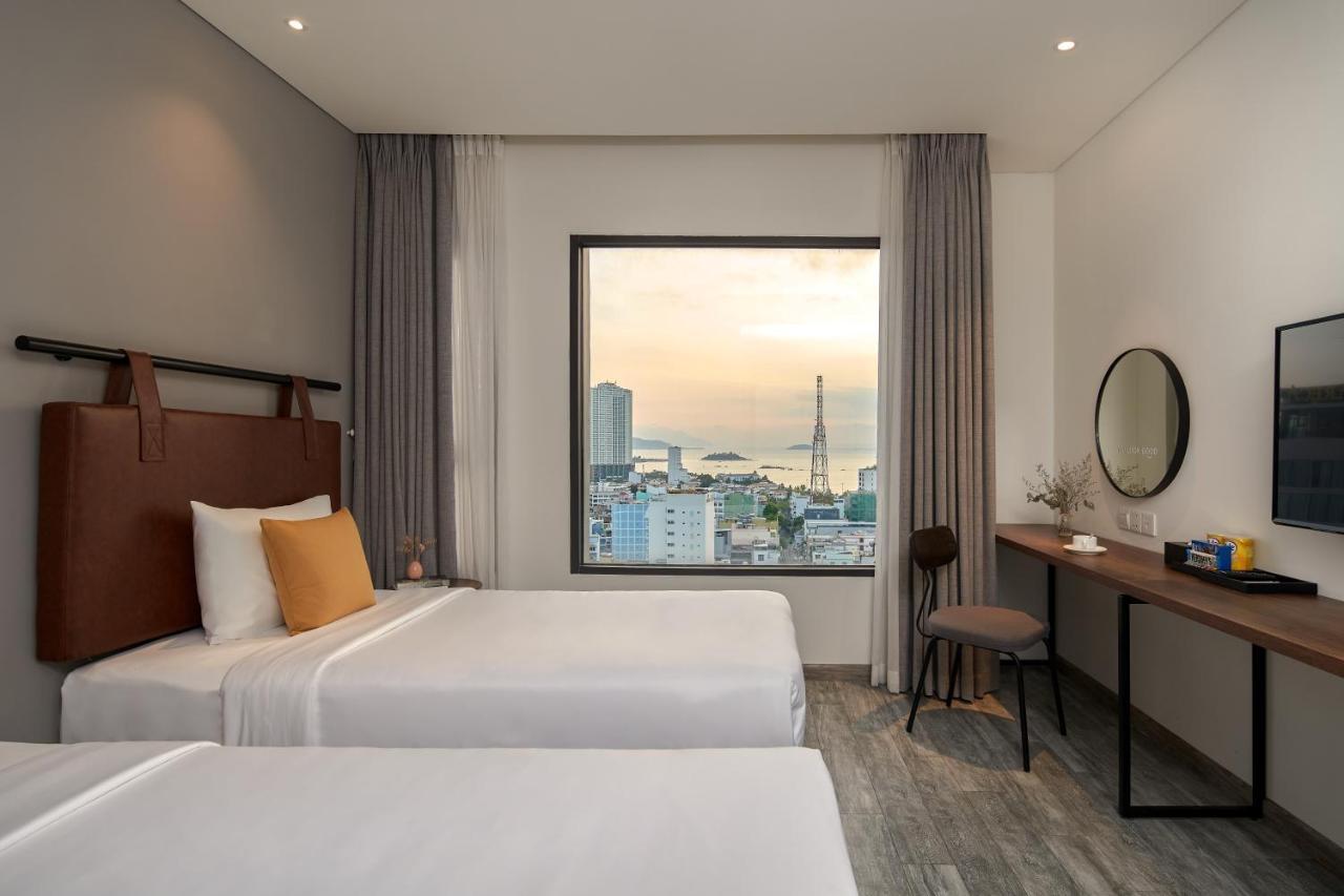 Em Oi Boutique Hotel Нячанг Экстерьер фото