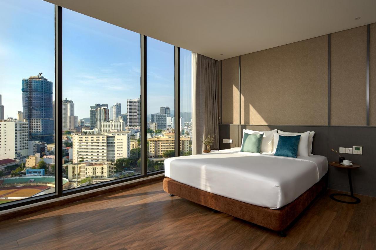 Em Oi Boutique Hotel Нячанг Экстерьер фото