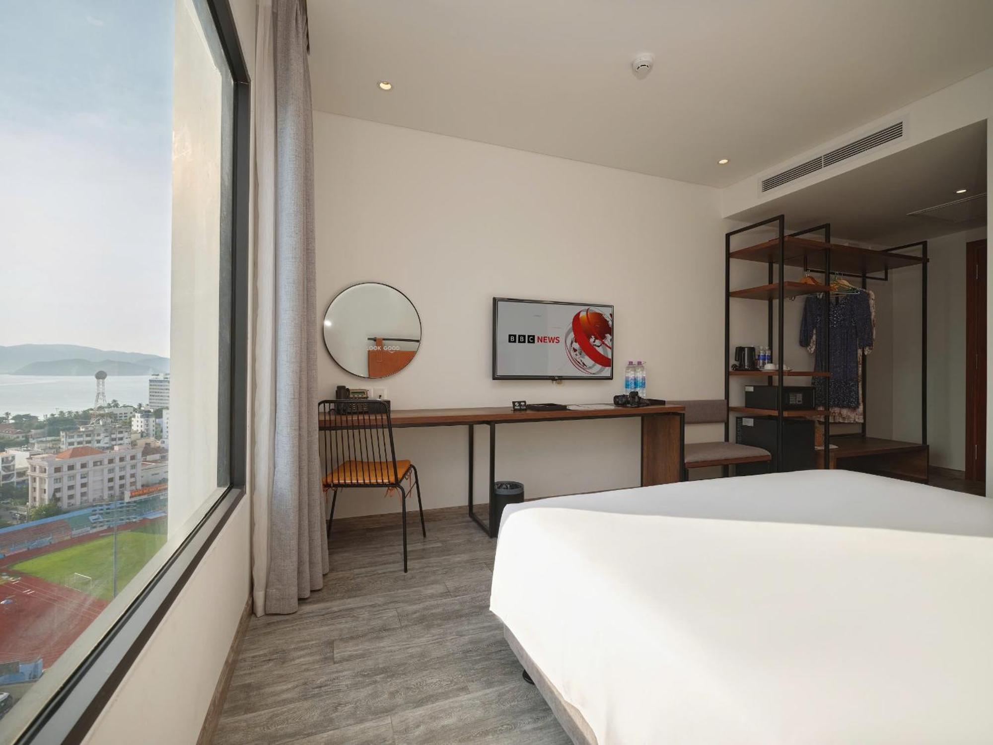 Em Oi Boutique Hotel Нячанг Экстерьер фото