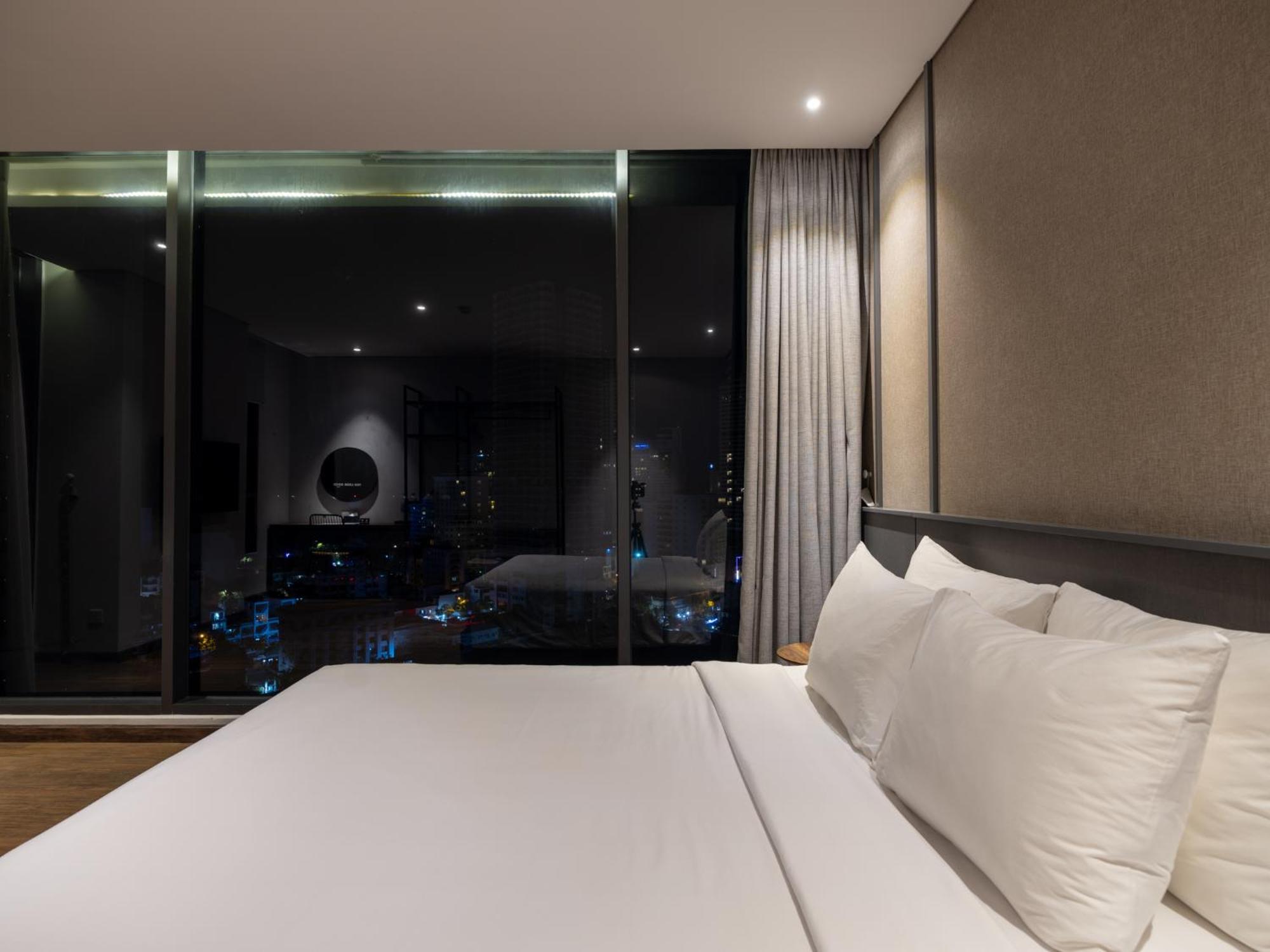 Em Oi Boutique Hotel Нячанг Экстерьер фото